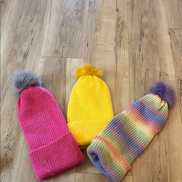 Vibrant Women\'s Beanie Set with Pom Poms main image 6